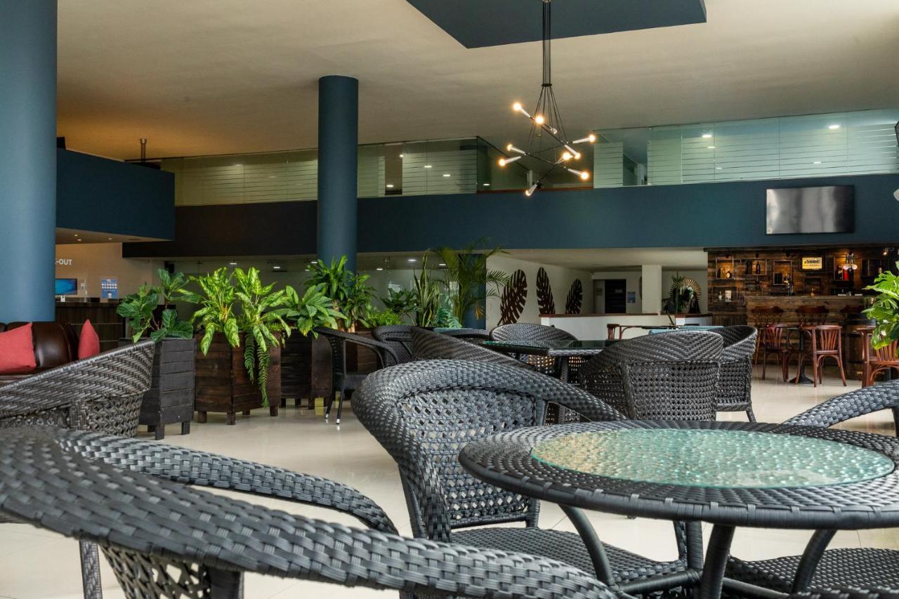 Hotel Carretero Manizales Exterior photo